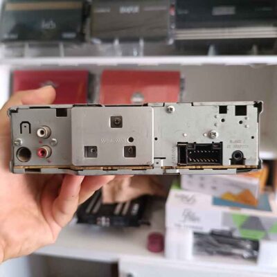 پخش JVC KD-R425 نما پشت تعداد خروجی ها