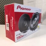باند پایونیر TS-G1010F بسته بندی از نما جانبی