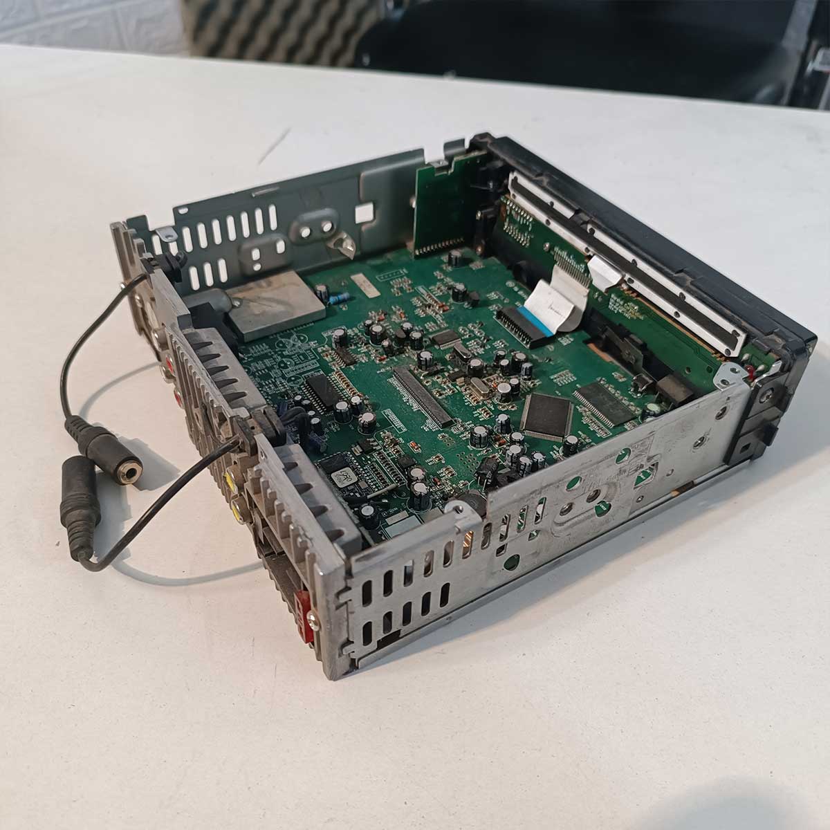 پخش ماشین مارشال ME-2351 نما راست برد